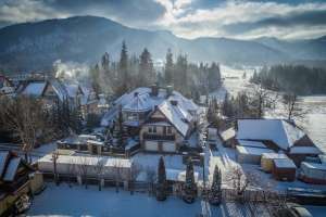 Rezydencja Marjo zimą